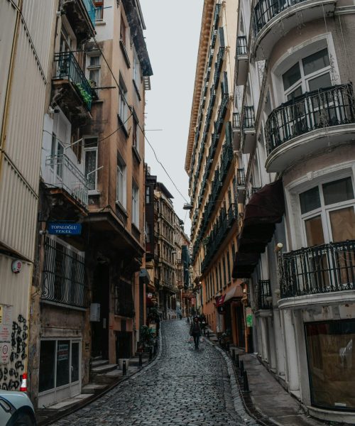 ceyda-ciftci-HdkrroG-Dkc-unsplash